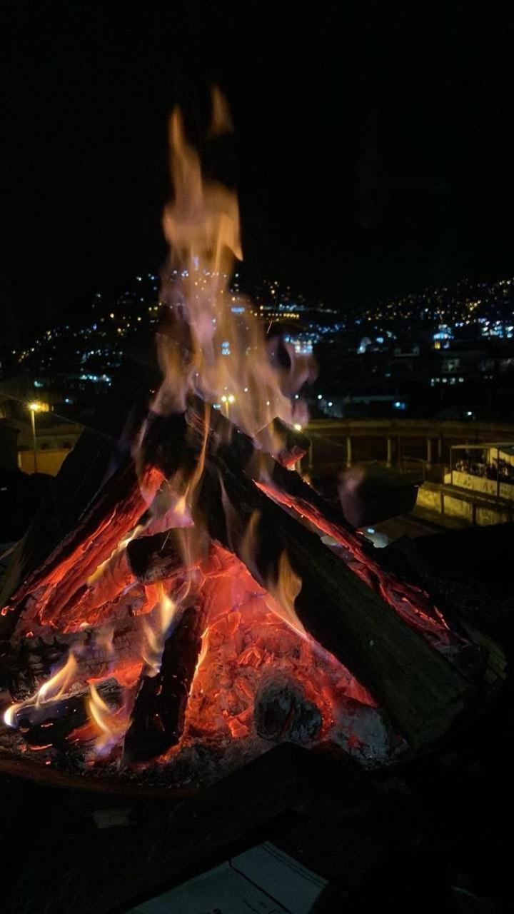 Hostal La Guayunga Rooftop Quito Exterior foto